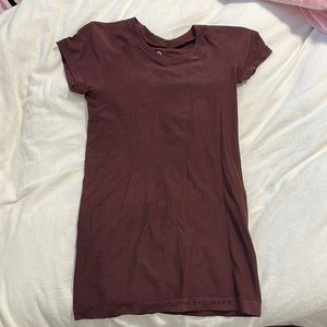 Lululemon swiftly size 6